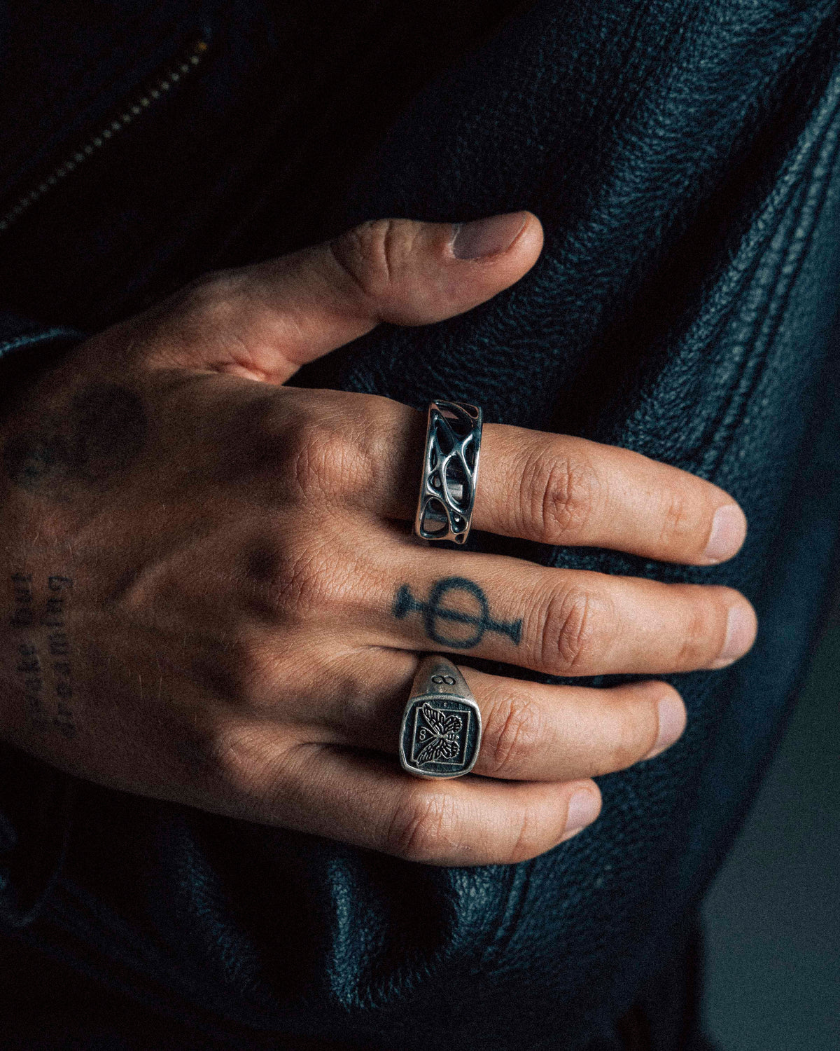 YRH® 01 Ring Jacket design, shown in 925 silver — detail view