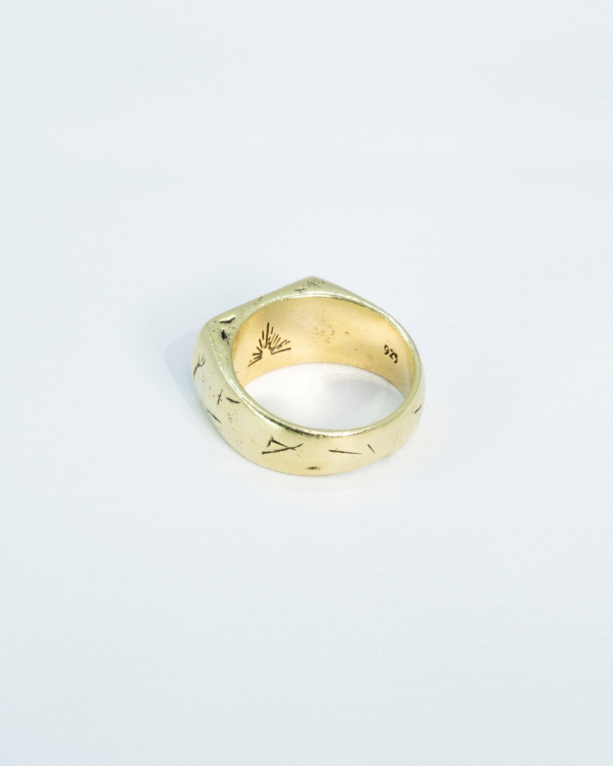 Hitomi Ring | Gold