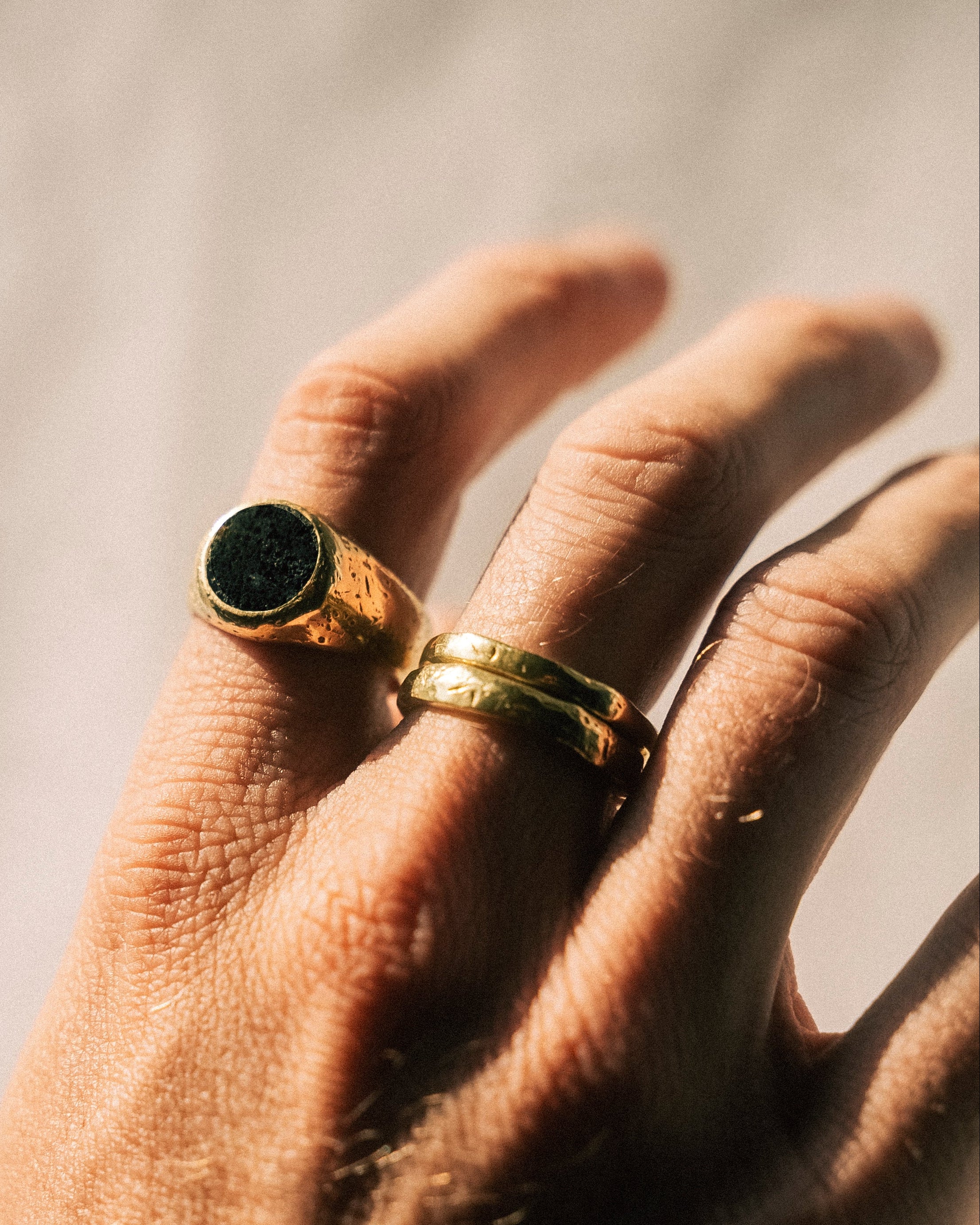 Niju Ring | Gold