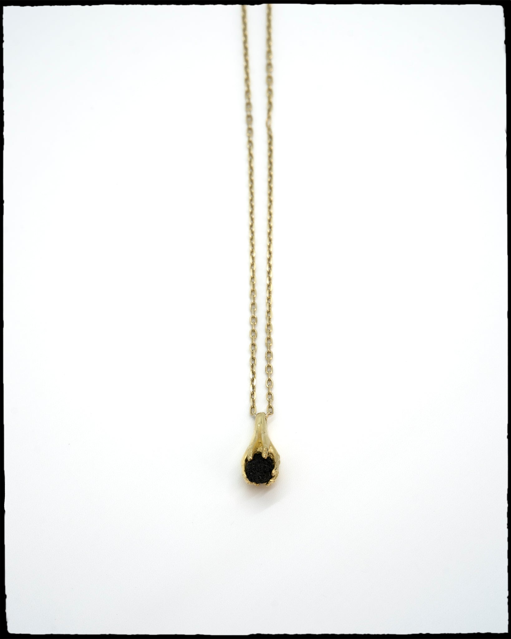 Anoneme Pendant | Gold
