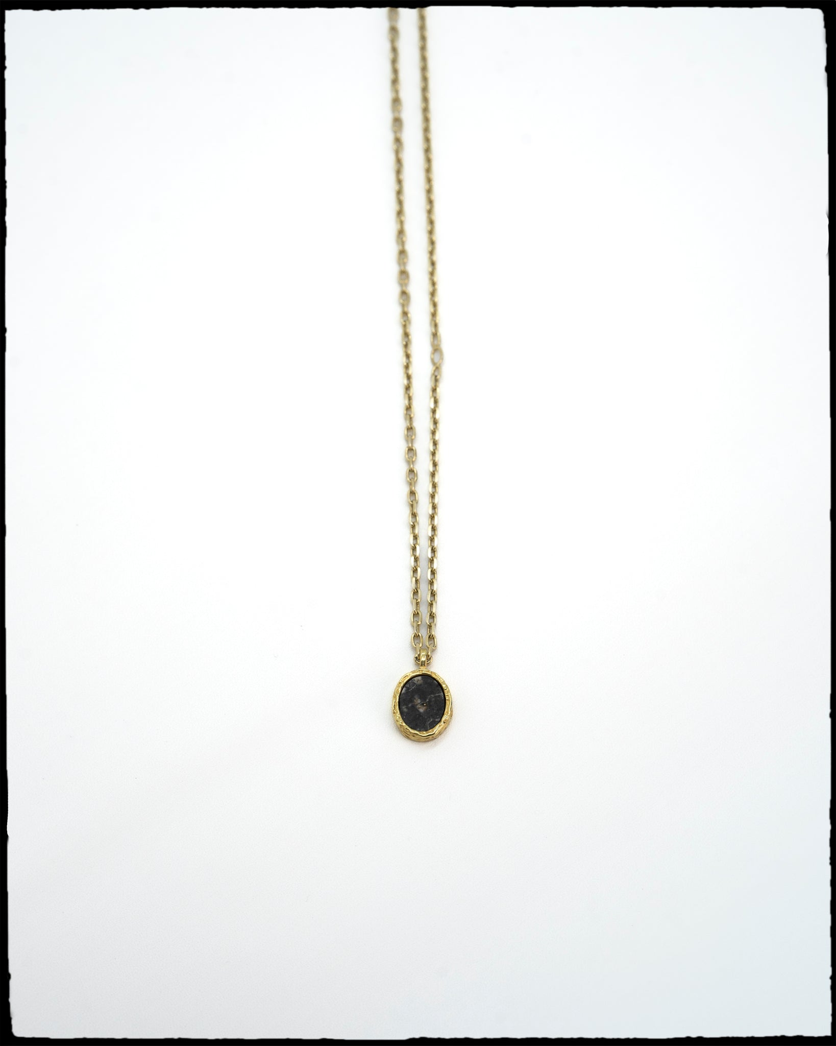Noreh Pendant | Gold